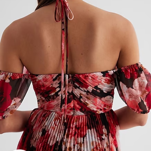 Floral dress - Picture 4 of 5